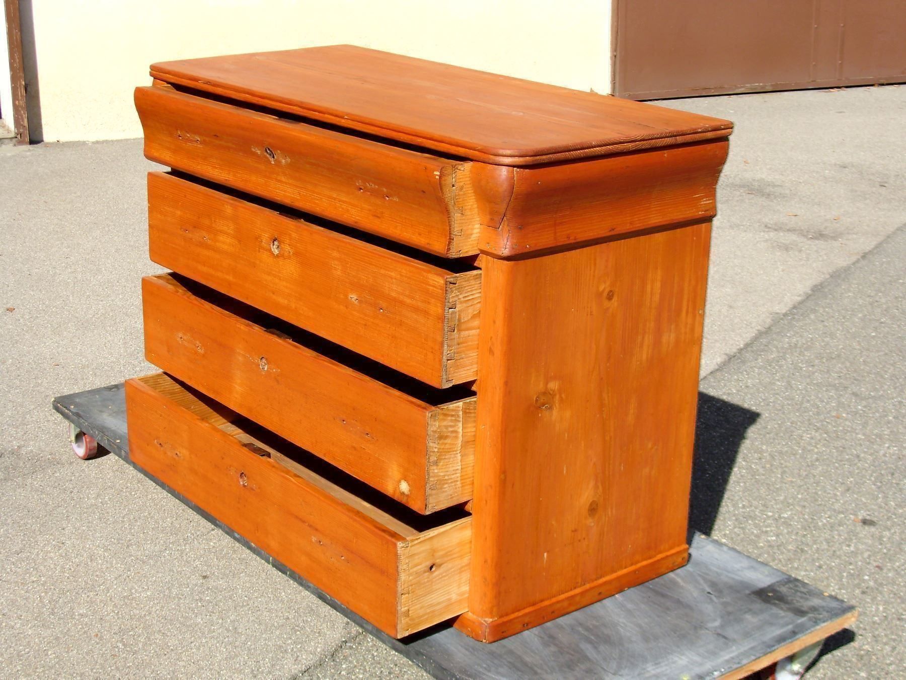 Cassettiere: Kommode Massivholz. – Usato da schaan venduto da quin1 2