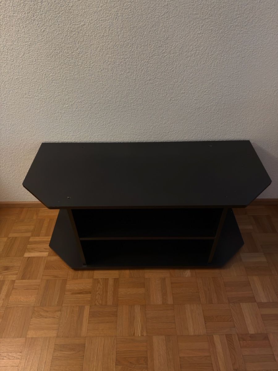 Mobili TV: Kleiner schwarzer TV Möbel – Usato da Winterthur venduto da Alex373