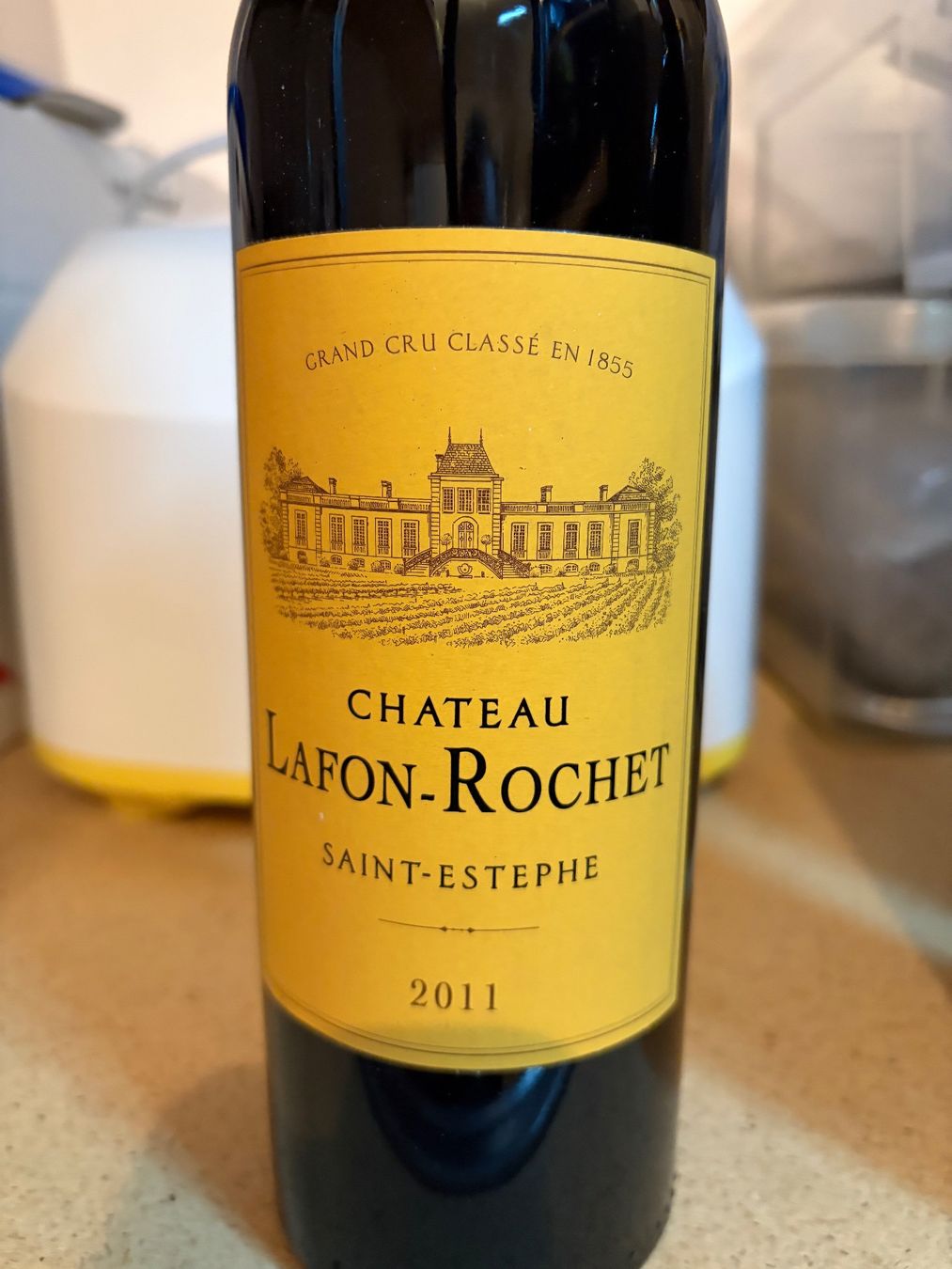 Vino: Château Lafon-Rochet 2011 – Nuovo e nell'imballaggio originale da Zürich venduto da Svenz