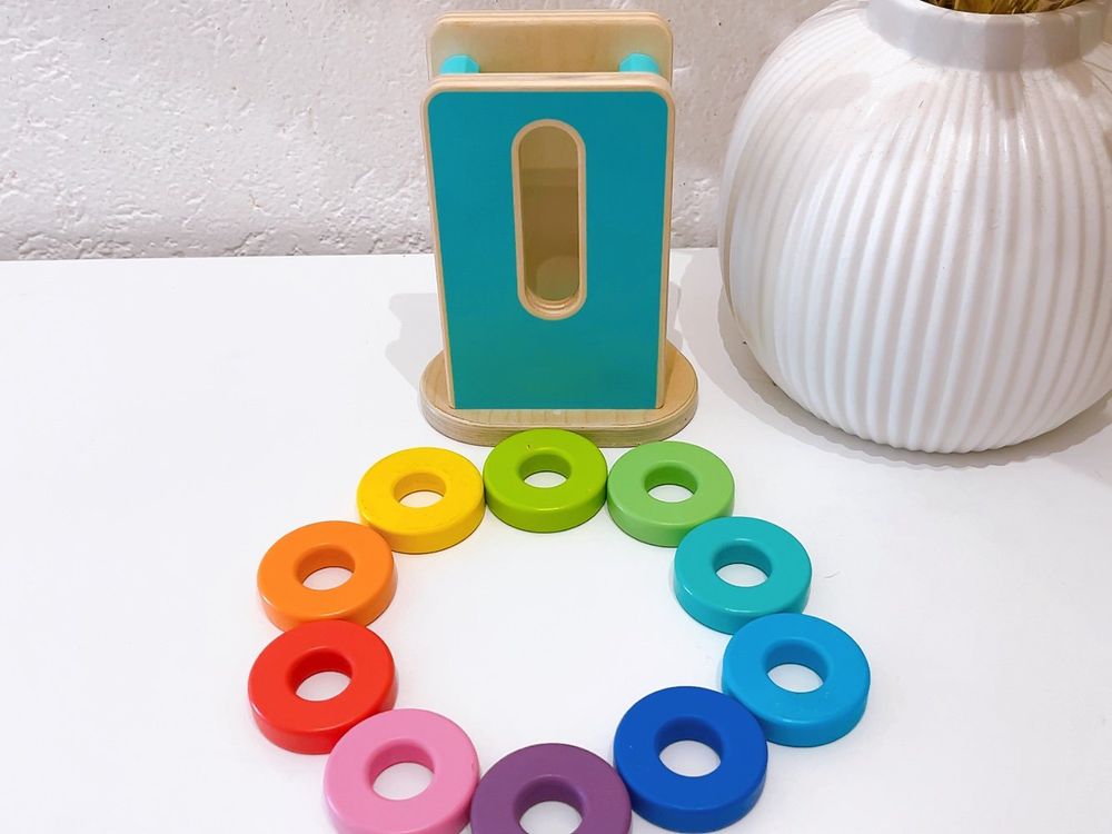 Wooden Stack Slot Stapel Steckspiel Holz Anneaux Lovevery (Gebraucht ...
