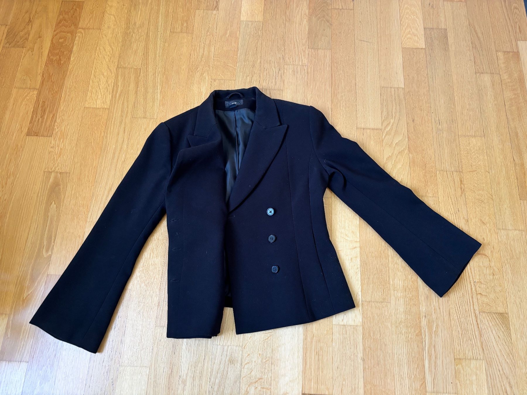 H&M Giacche: Damen Blazer - super Design ! – Usato da Stein AR venduto da EvaL056 5