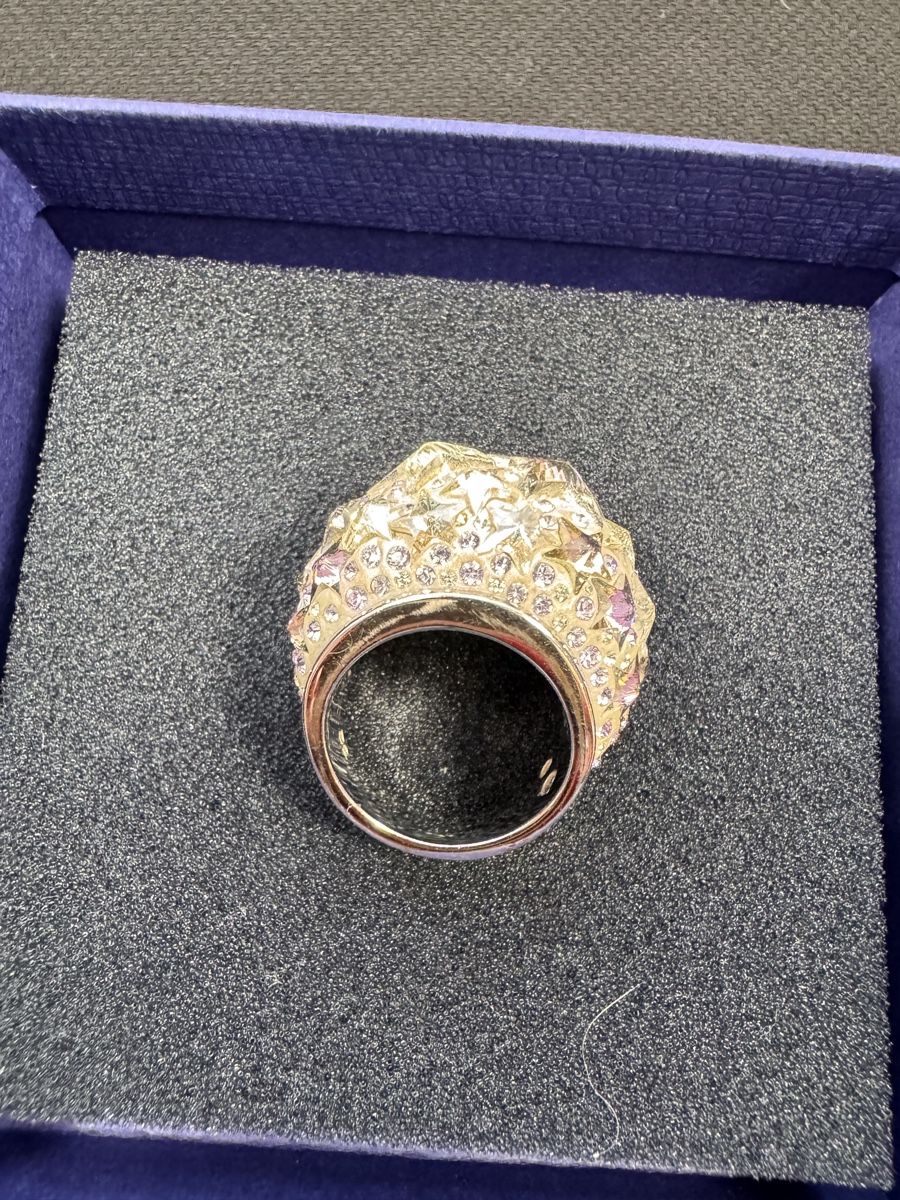 Swarovski Bagues: Swarovski Crystal Ring size 52 – D'occasion à Hurden par rac_wyf8 2