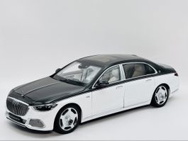 1:18 Mercedes-Benz S680 Maybach Almost Real
