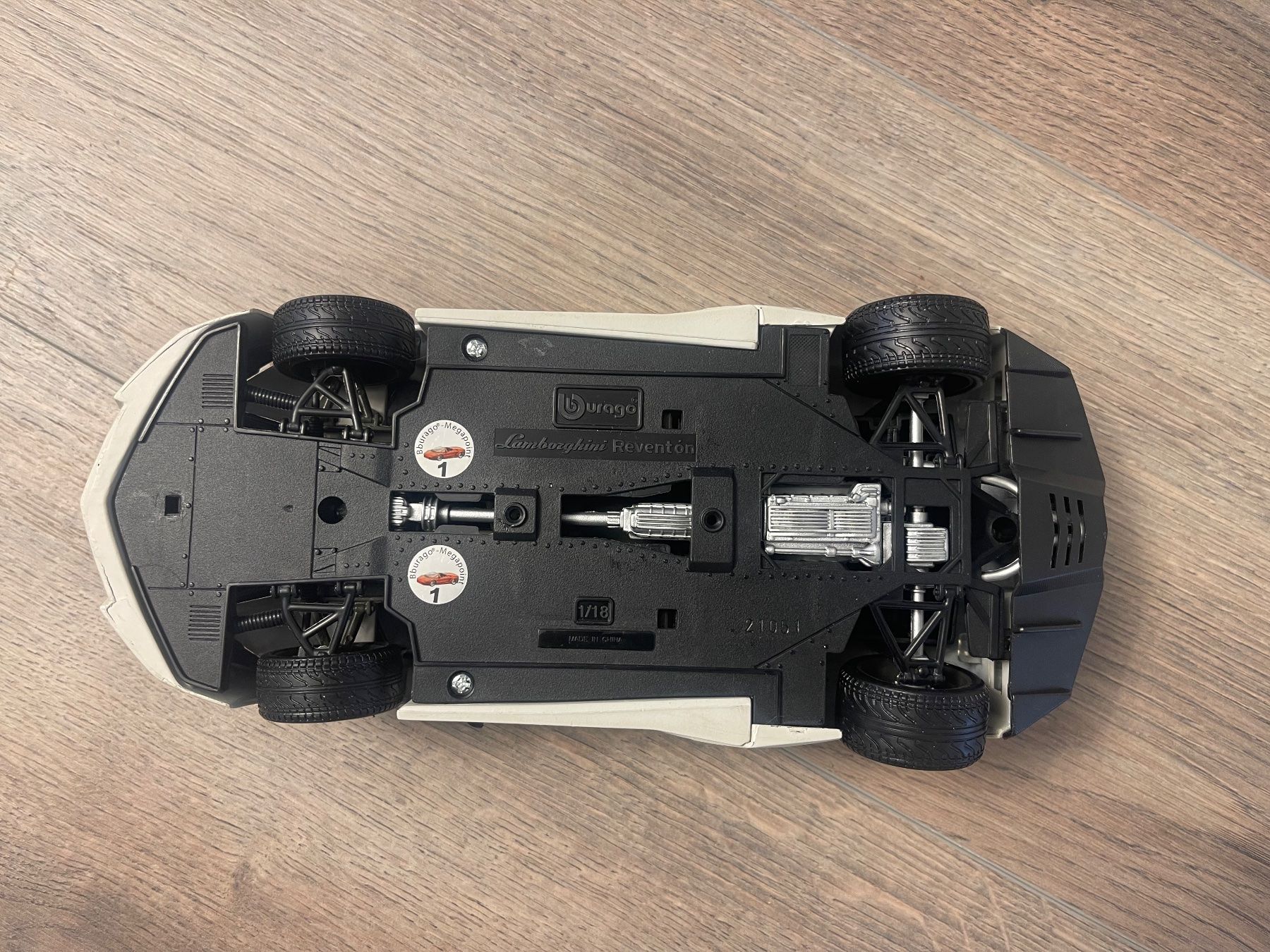 Bburago Modellini d'auto: Lamborghini Reventon, 1/18, Bburago – Usato da Basel venduto da mariablanka 1