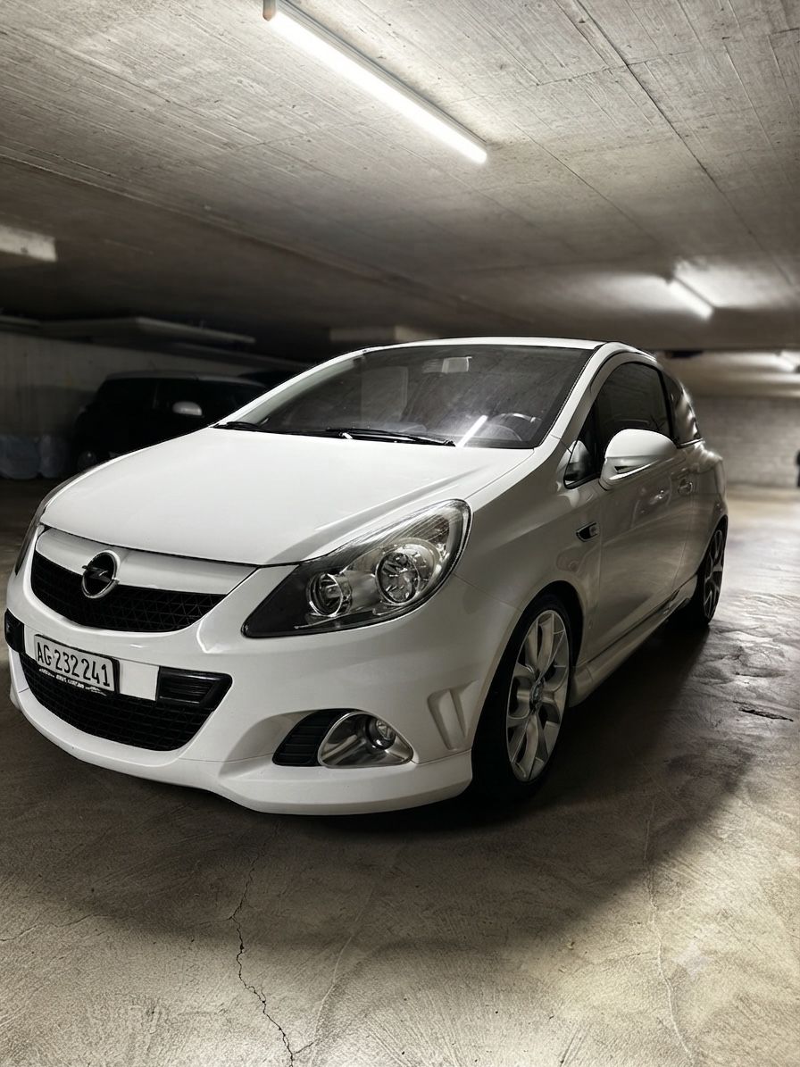 Opel Autos: OPEL CORSA OPC – Gebraucht aus Berikon von jee_wdh2 2