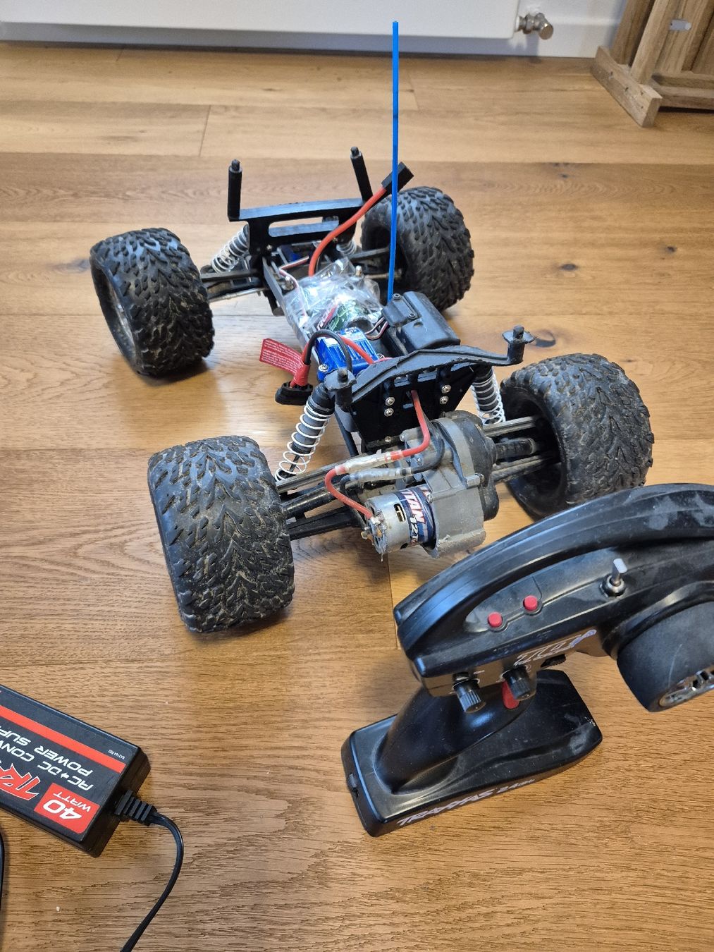 Traxxas RC Modellbau: 2 Traxxas RC Modelle Summit 1:8/Rustler 2WD – Defekt aus Krauchthal von 4by4 7