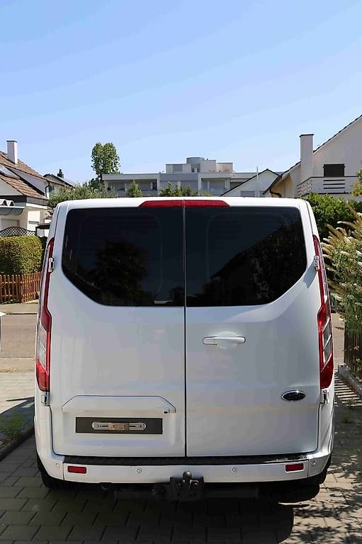 Ford Nutzfahrzeuge: Ford Transit Custom L2H1 – Gebraucht aus Allschwil von ColdCase 1