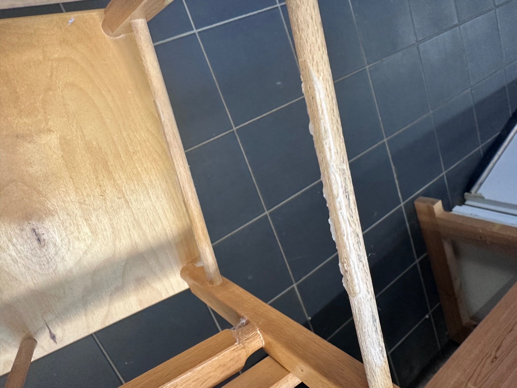 Giocattoli: Antiker Vintage Puppenstuhl – Usato da Laufen venduto da nborer 3