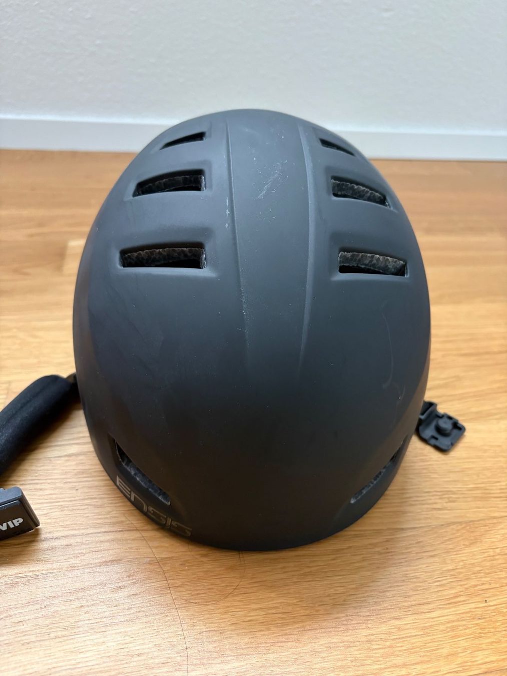 Caschi: Ensis Helmet DOUBLE SHELL (52-56cm) – Usato da Bremgarten AG venduto da Simone147 1