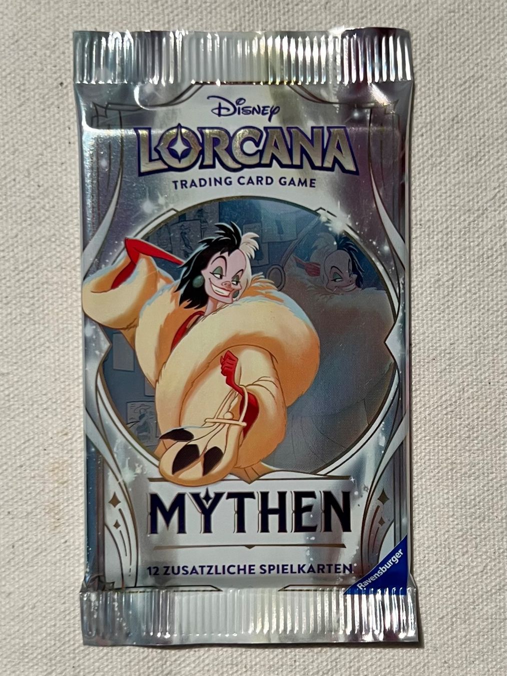 Disney Sammelbilder & Trading cards: Mythen Booster Pack DE Disney Lorcana Cruella Devile – Neu und originalverpackt aus Rafz von SaintCruz
