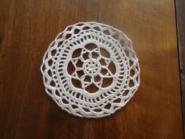 Napperon rond au crochet fait main coton