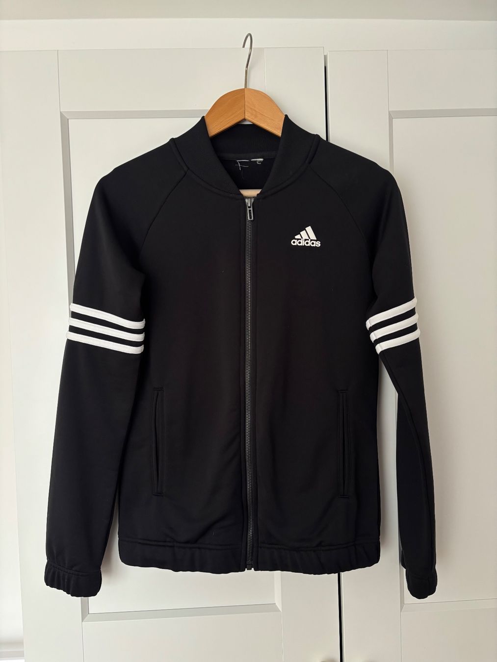 Adidas Giacche: Adidas Trainingsjacke – Usato da Chur venduto da ame_g8yy