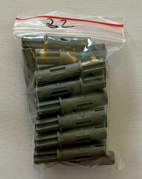Lego 22 x Axle 1L with Pin 2L with Friction Ridges - 11214 (Gebraucht ...