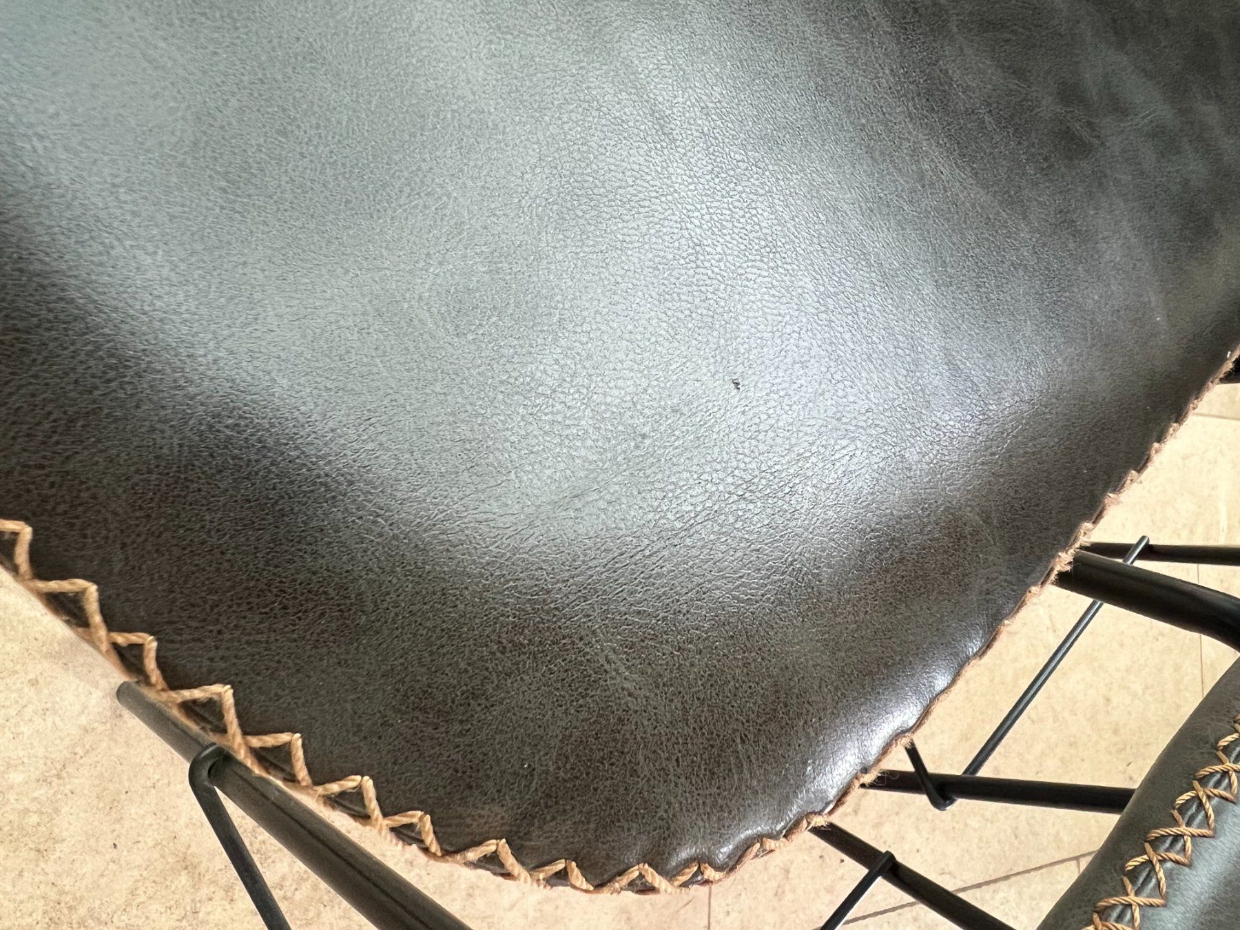 Sgabelli: Barhocker / Bar Stools – Usato da Wangen ZH venduto da Blumen29 2
