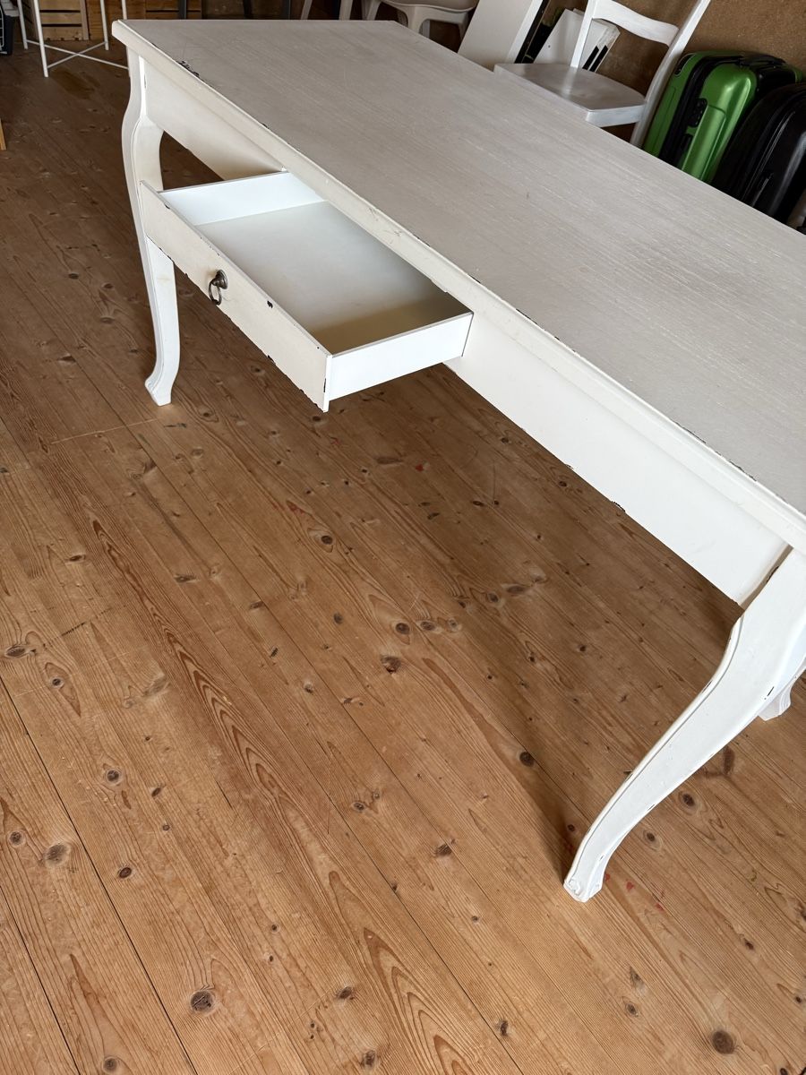 Scrivanie: Schreibtisch – Usato da Rehetobel venduto da bodystyl 1
