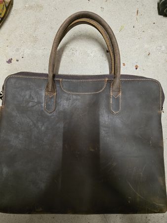 Sac en cuir vintage - un accessoire de mode intemporel!