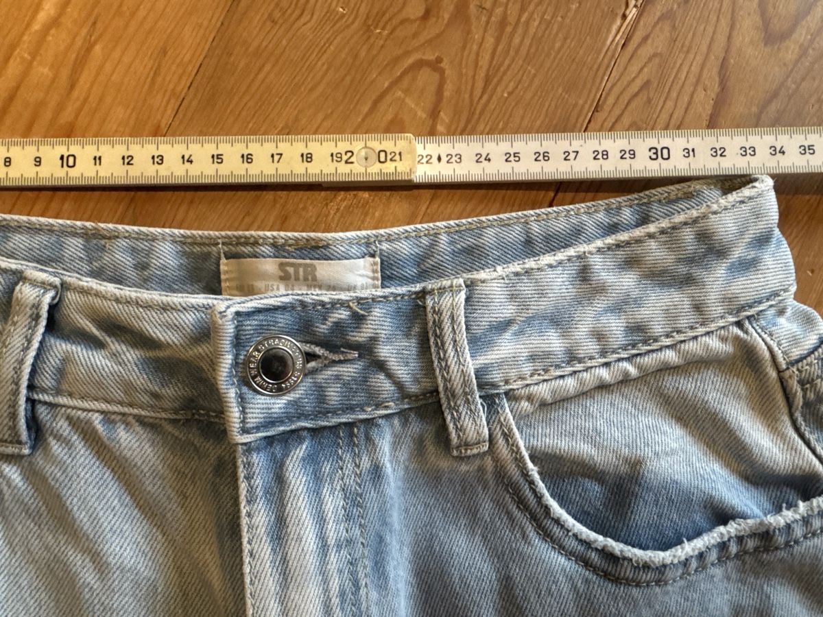 Jeans: STR Jeans hellblau Gr. 36 – Gebraucht aus Mauren von ducducturi 5