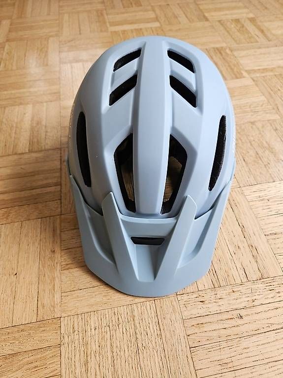 Giro Caschi: Giro Velohelm neuwertig – Nuovo (secondo la descrizione) da Unterterzen venduto da Tommylee5 1