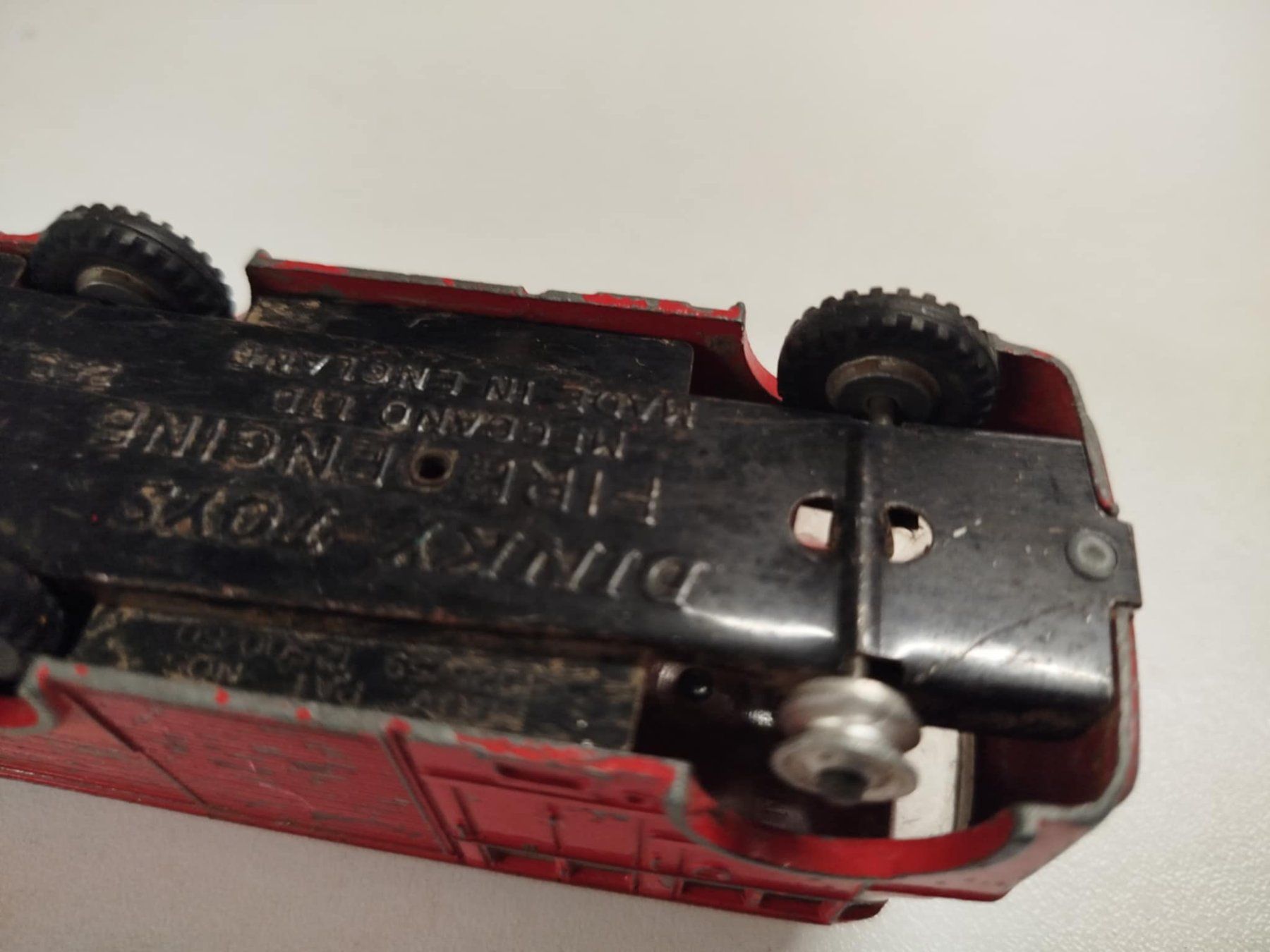 Dinky Toys Modellini d'auto: Dinky Toys (nr 24) – Usato da La Chaux-de-Fonds venduto da Emmaus2300CDF 6