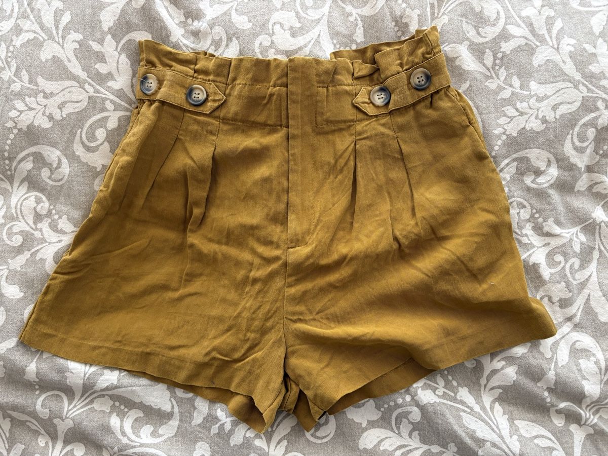 Zara Hosen: Shorts von Zara / Gr s/m – Gebraucht aus Rümlang von euqinom16 1
