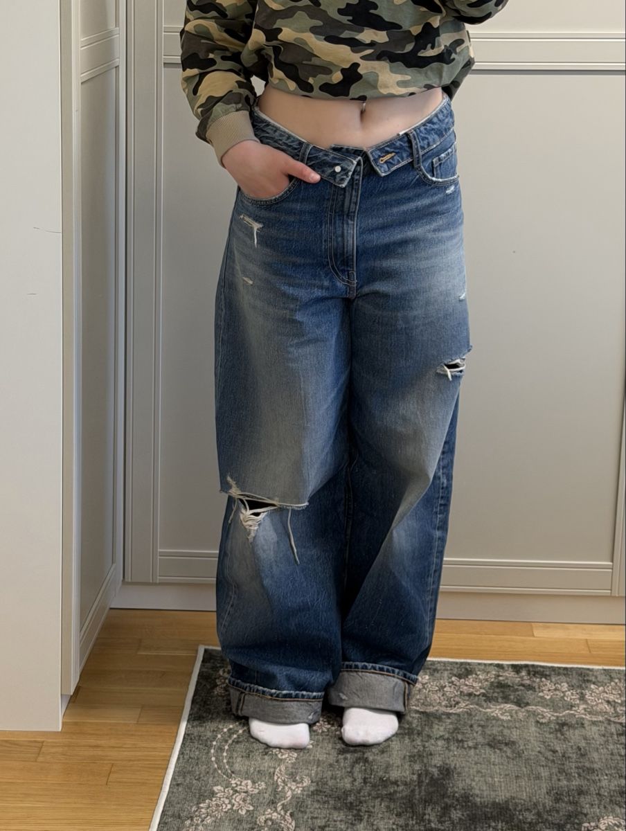 Jeans: Zara baggy ripped Jeans  – Nuovo (secondo la descrizione) da Bachenbülach venduto da cec_8j5s 2