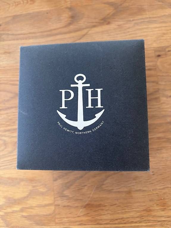 Paul Hewitt Montres: Montre bon état Paul Hewitt – D'occasion à Gland par st20ch 2