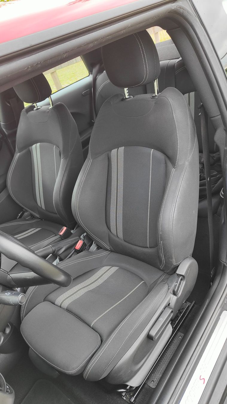 Mini Automobili: Mini Cooper S 192PS – Usato da Luzern venduto da Soorsi6210 6