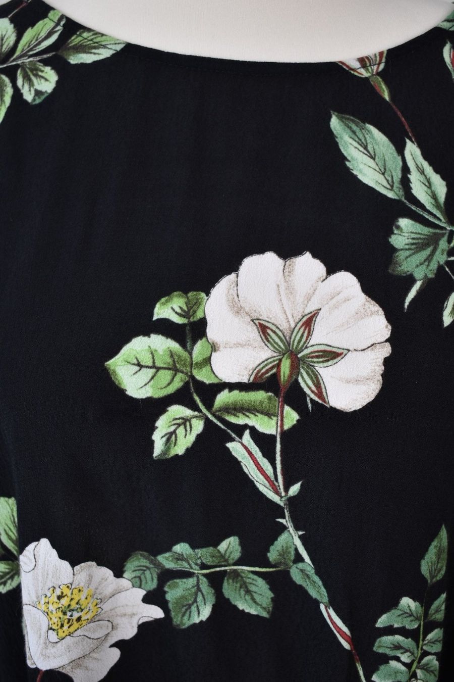 H&M Kleider: H&M Kleid Gr.42/44 100% Viskose – Neu (gemäss Beschreibung) aus Nürensdorf von 2ND_STORY 3