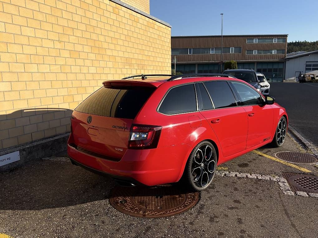 Autos: Skoda Octavia Rs 245 – Gebraucht aus Pfungen von fab_8fcw 1