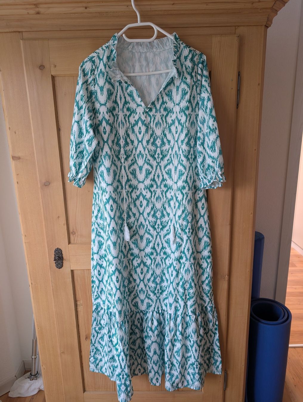 Vestiti: Maxikleid, grün-weiss, Grösse M – Usato da Pfyn venduto da Magra02 1