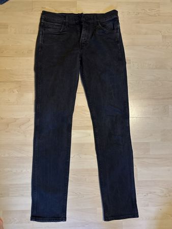 Levi’s Line 8, 32/34