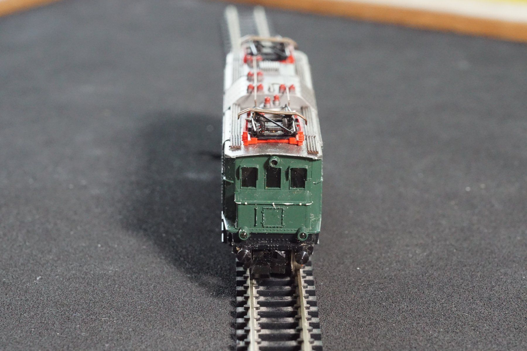 Modellini di ferrovie: DB BR 117 120-6 grün Spur N – Usato da Gränichen venduto da iknow 8