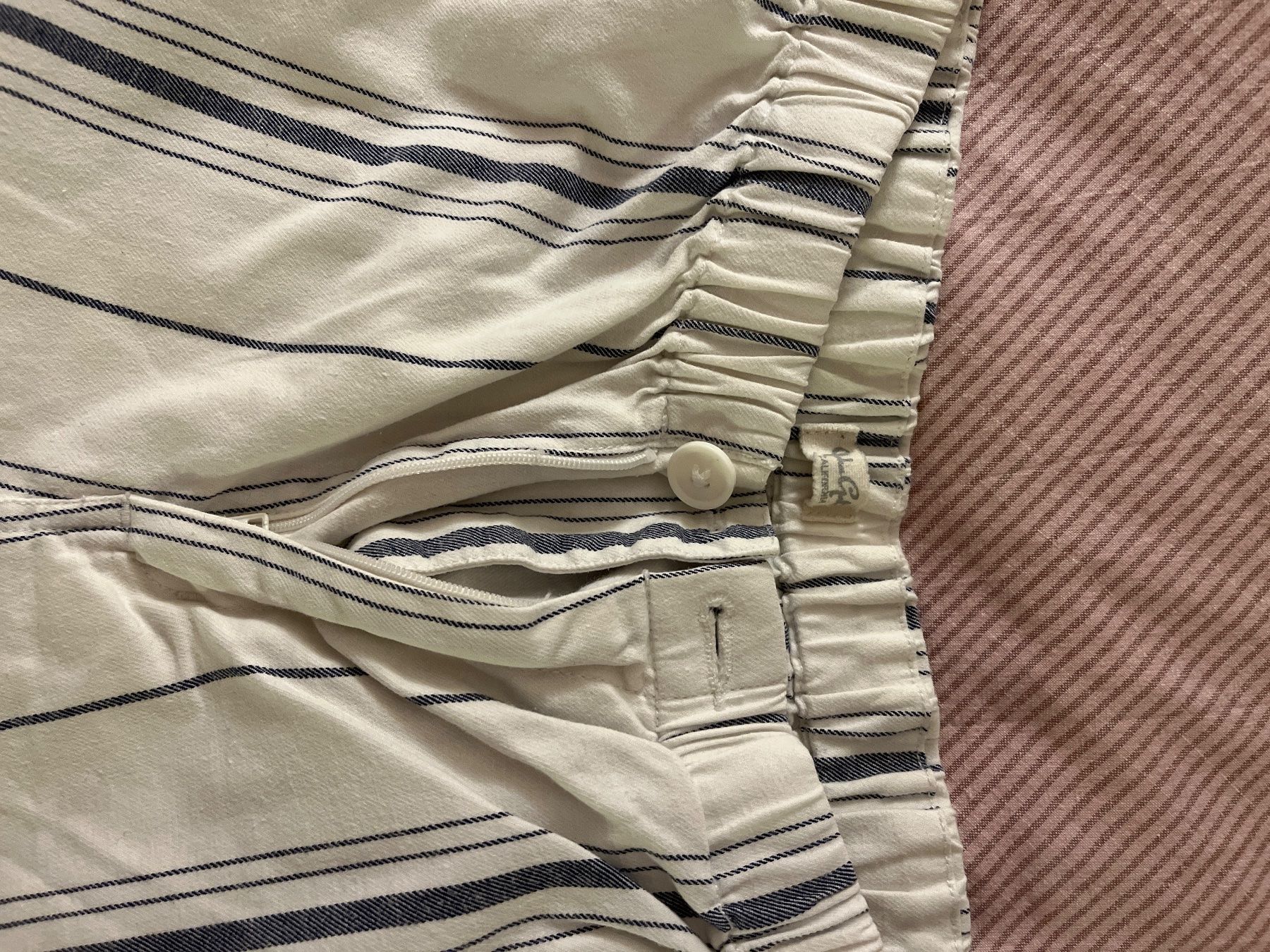 Brandy Melville Pantaloni: Stoffhose Brandy Melville – Usato da Gysenstein venduto da happy_life_ 2