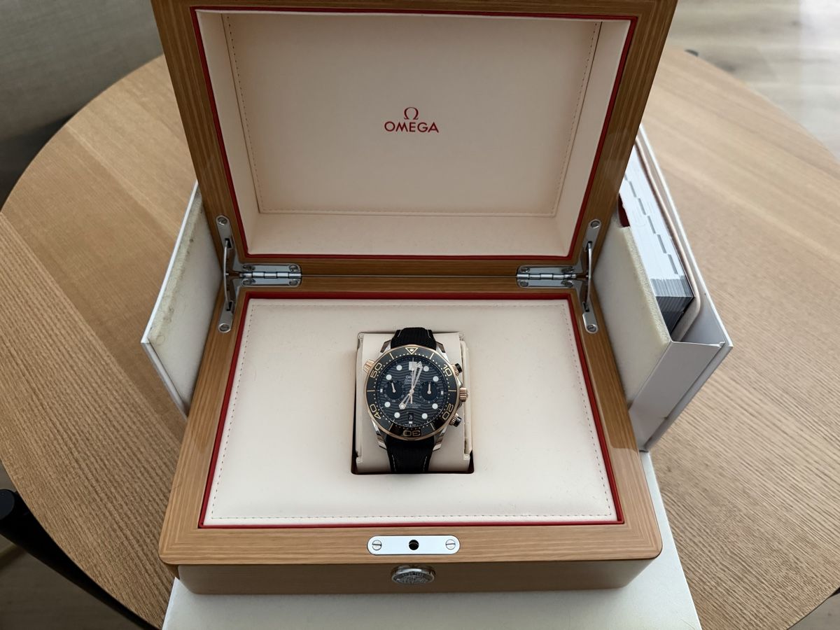 Omega Uhren: Omega Seamaster Diver 300 M – Neu (gemäss Beschreibung) aus Wynau von dom_y5nc 2