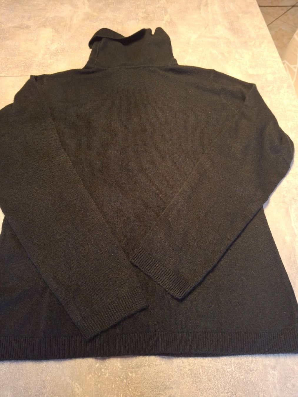 Pullover & Sweatshirts: Pull noir col roulé taille M marque Charles Vögele – Gebraucht aus Villiers von san_jn5w 5