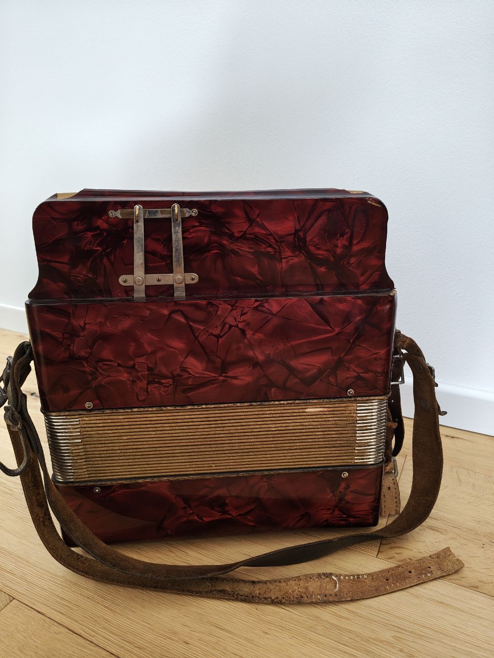 Strumenti musicali: Accordéon Hohner Club IIIb S – Usato da Fontainemelon venduto da ad_ 4