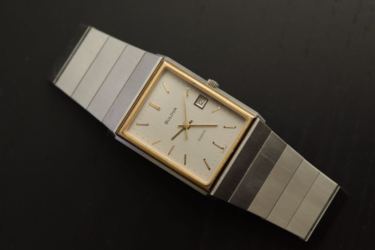 Bulova Orologi: BULOVA Quarz - integrated bracelet – Usato da Schaanwald venduto da travelintime01 7