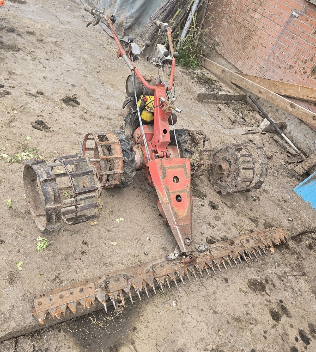 Rapid Tutte le macchine: 2 Rapid Mähmaschine Defekt – Difettoso da Rickenbach SZ venduto da Adi_1 1