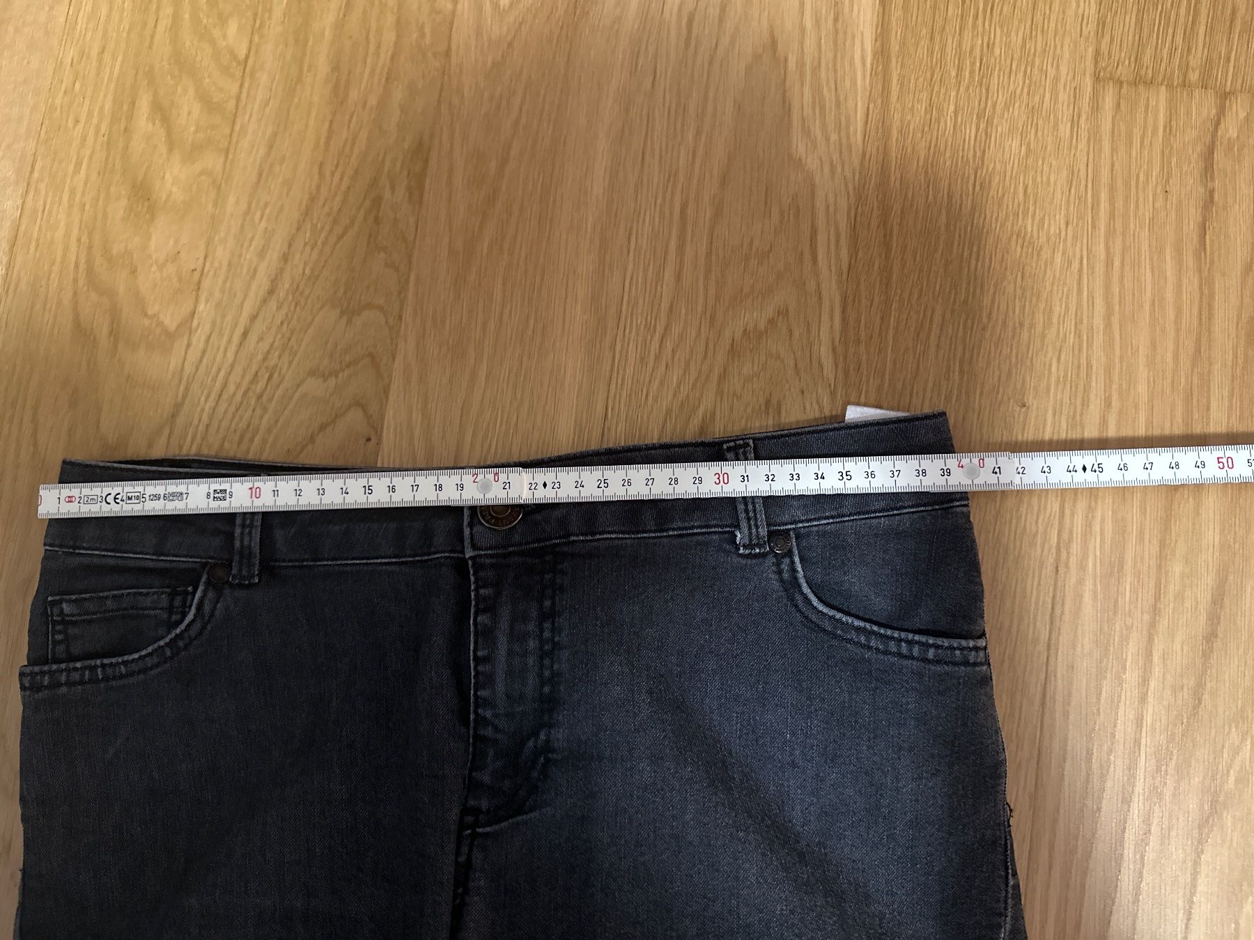 Jeans: Avant Premiere Damen Jeans grau – Usato da Zug venduto da Hehe 7