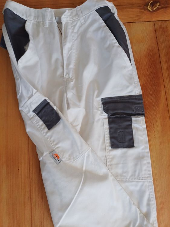 Pantaloni: Malerhose Gr. 44 (neu) – Nuovo (secondo la descrizione) da Obergerlafingen venduto da aba_t2w7 1