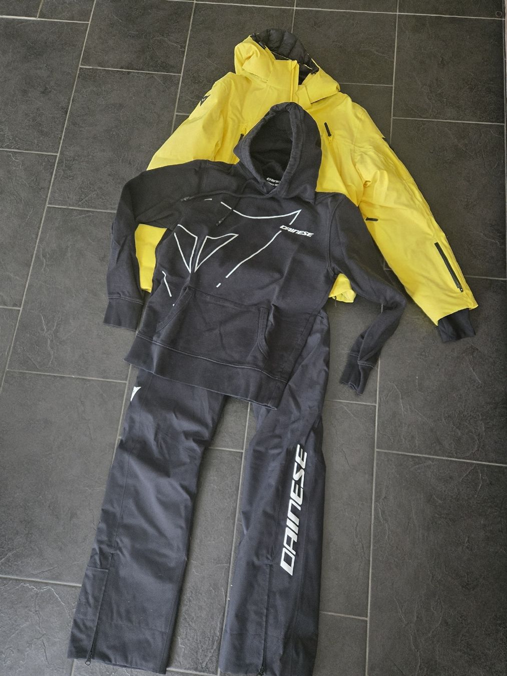 Dainese Giacche: Skianzug Dainese M – Usato da Galgenen venduto da syriustimo