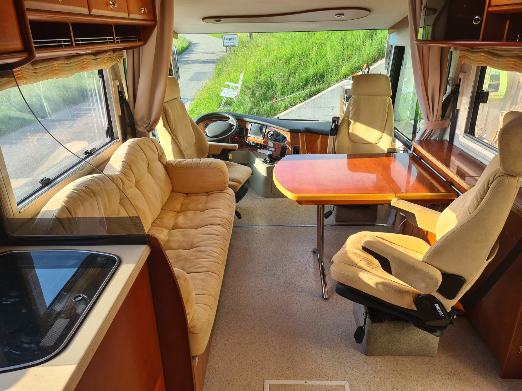 Concorde Veicoli da campeggio: Wohnmobile Concorde Charisma 840 F – Usato da Worb venduto da Werich 6