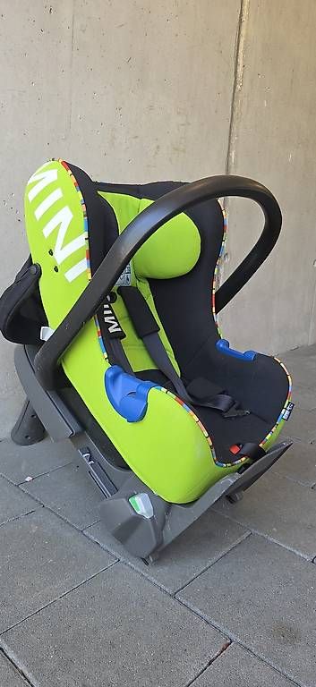 Seggiolini per auto: NEUF Siège auto pour bébé MINI isofix – Usato da Boussens venduto da tot_6kjh 2