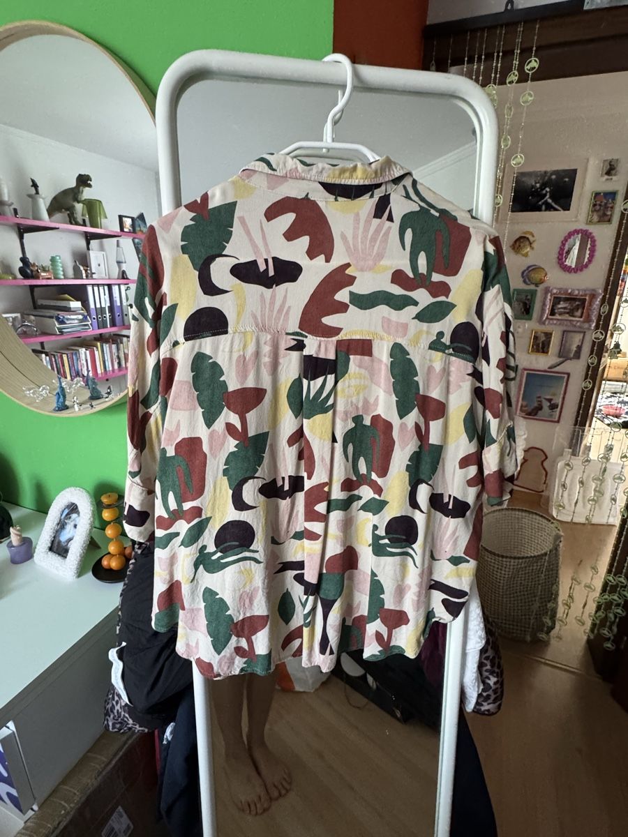 Monki Blusen: Monki Bluse oversized Gr XXS – Gebraucht aus Buochs von nik_r7gm 1