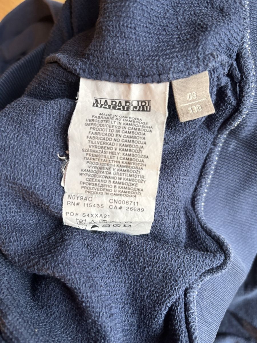 Napapijri Maglioni & Felpe: Schöner Kapuzenpullover für Kinder – Usato da Hittnau venduto da reco87 3