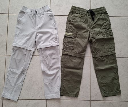 2x Hosen mit abnehmbaren Hosenbeinen gr.122