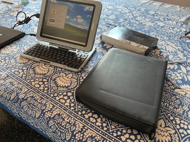 Hewlett Packard Tablet PC: REDUCED DESIGN VINTAGE TABLET HP TC1000 Transmeta Crusoe – Usato da Unterägeri venduto da fr4nk18 2