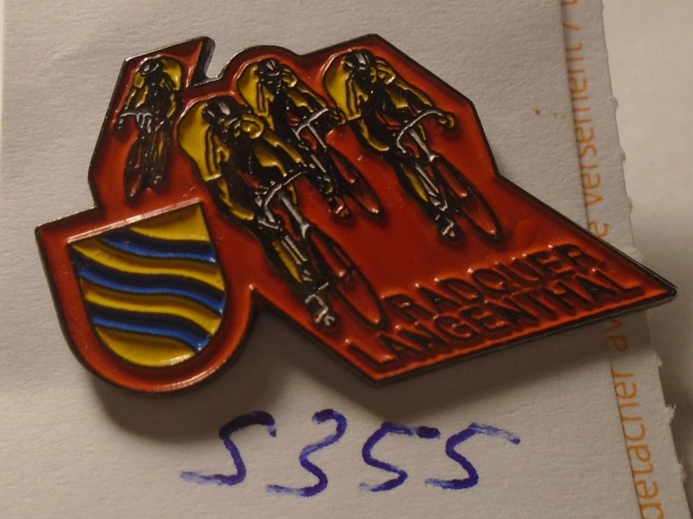 Placchette & Badge: 1 Radquer Langenthal Pin (S355) – Usato da Winterthur venduto da Beli2000