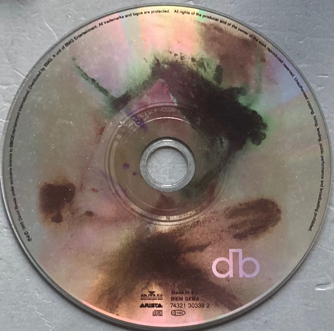 CDs: DAVID BOWIE - THE HEARTS FILTHY LESSON – Gebraucht aus Poliez-Pittet von Newtown-Records 1