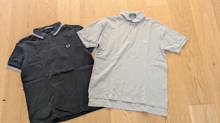 2 Poloshirts Fred Perry schwarz und grau Grösse L